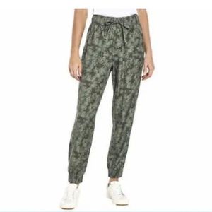 Orvis Tencel Joggers Green Ladies New XL